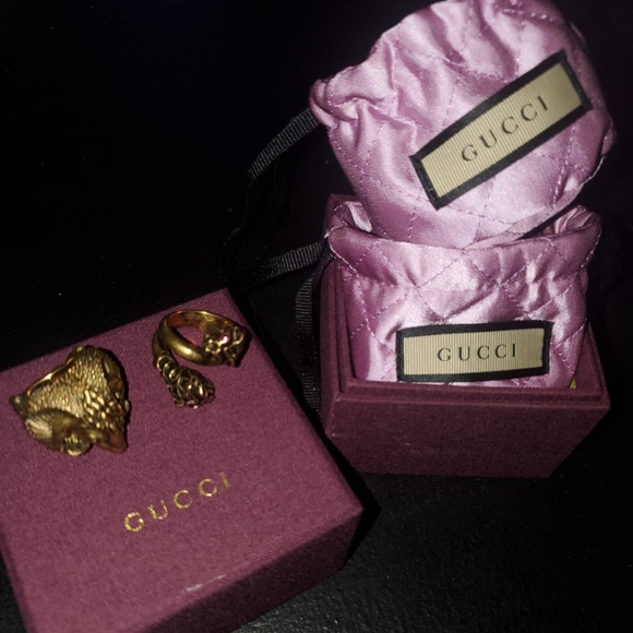 Brand new Gucci double head ring. Comes with Gucci dust bag and box. - Picture 3 of 7